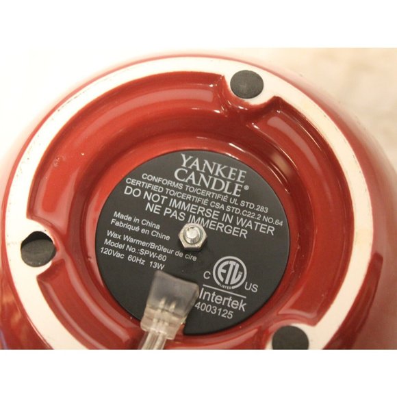 Yankee Candle Scenterpiece Tart Warmer Wax Red Snowflakes Barrel Round Electric - Picture 8 of 9